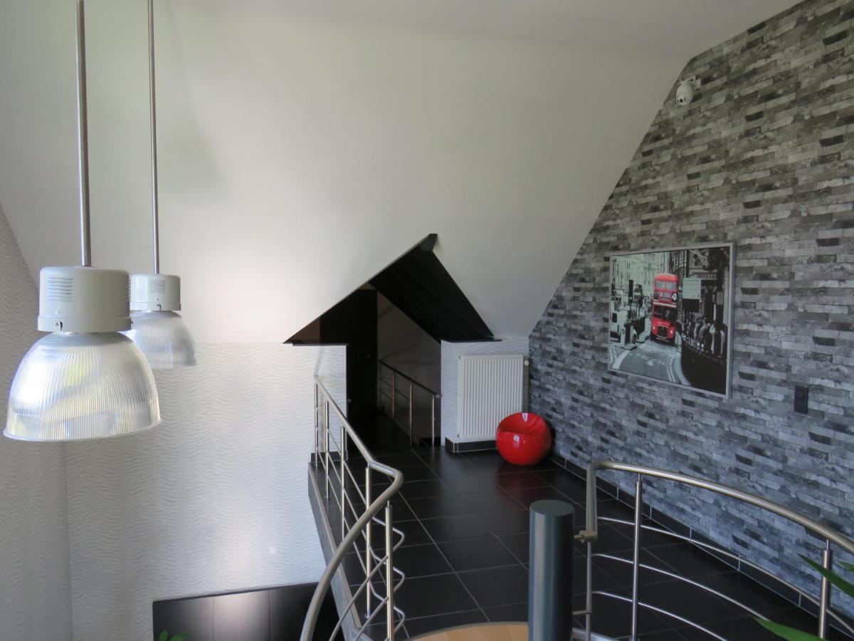 Oxygen House, Holiday And Team Building Ovifat Exteriör bild